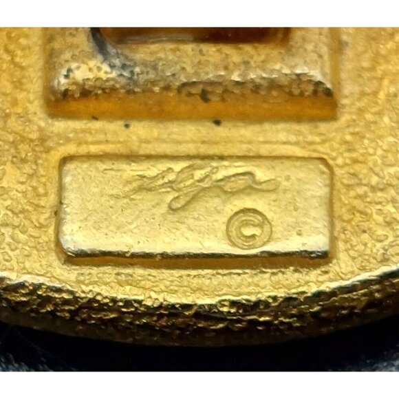 Vintage Xeja Brushed Gold Tone & Enamel Round Clip On Earrings 90's Signed 1.25" - Picture 6 of 7